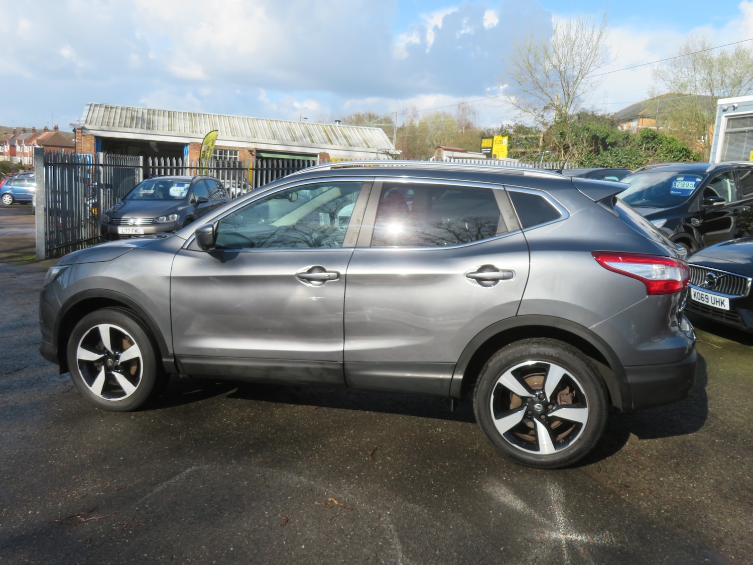 Used Nissan Qashqai 2017 for sale - 77891713: Photo 7