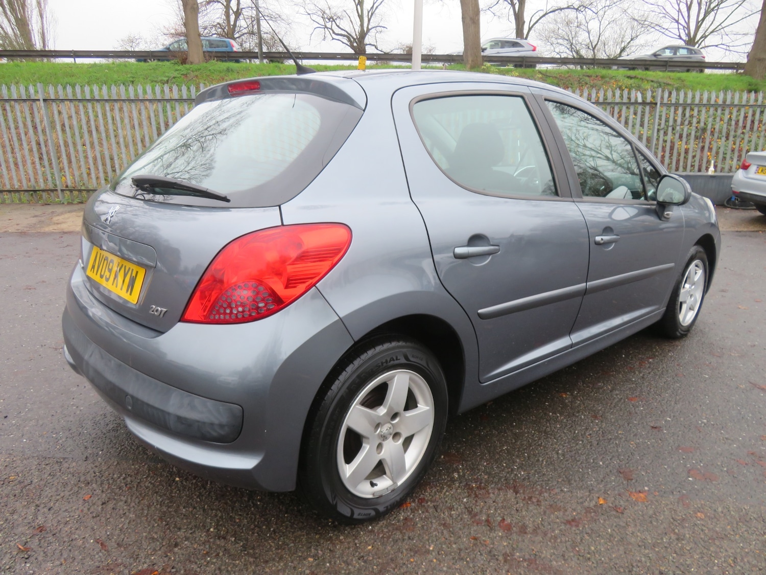 Used Peugeot 207 2009 for sale - 76958729: Photo 5