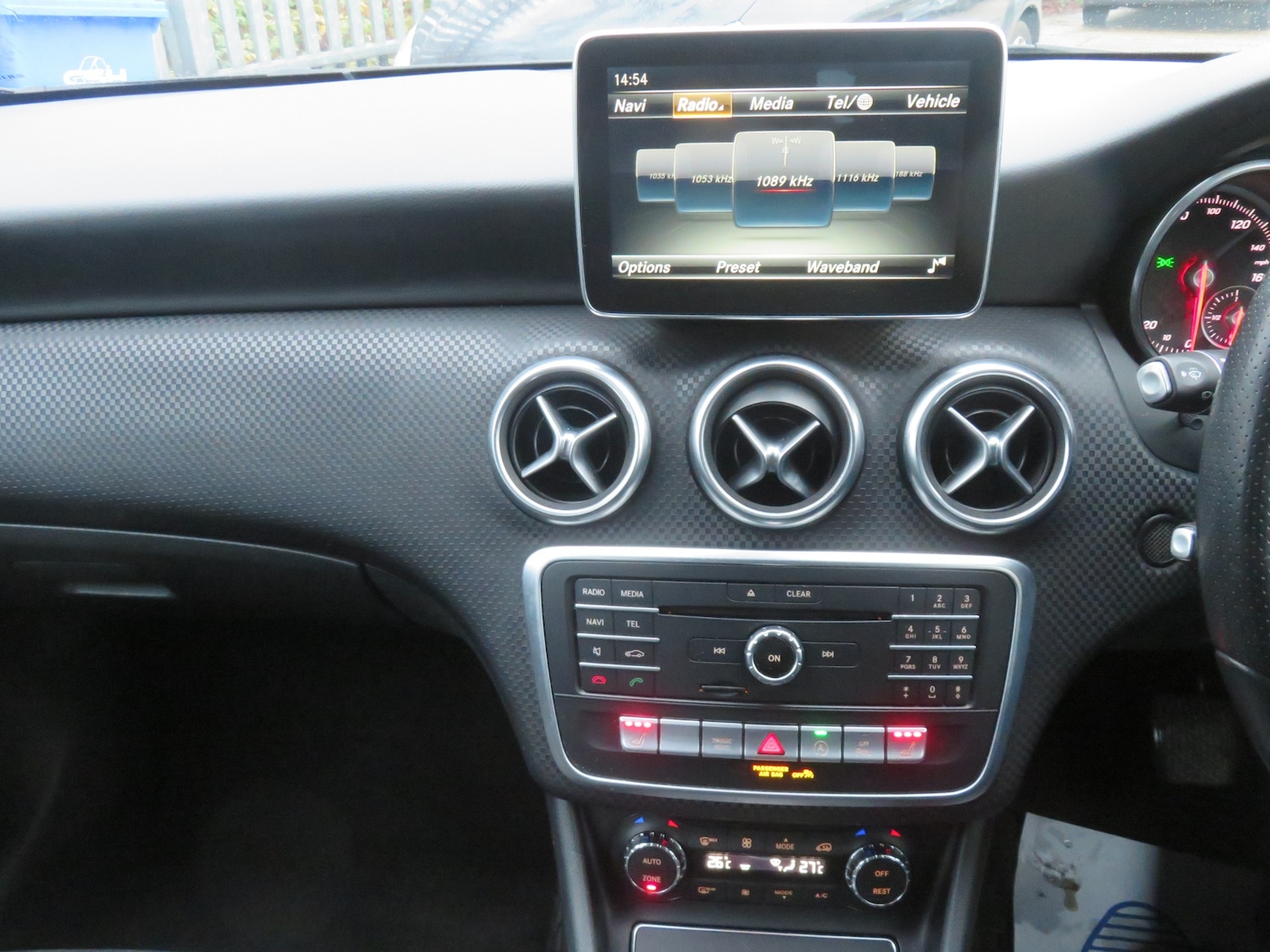 Used Mercedes-Benz A-Class 2016 for sale - 76830779: Photo 16