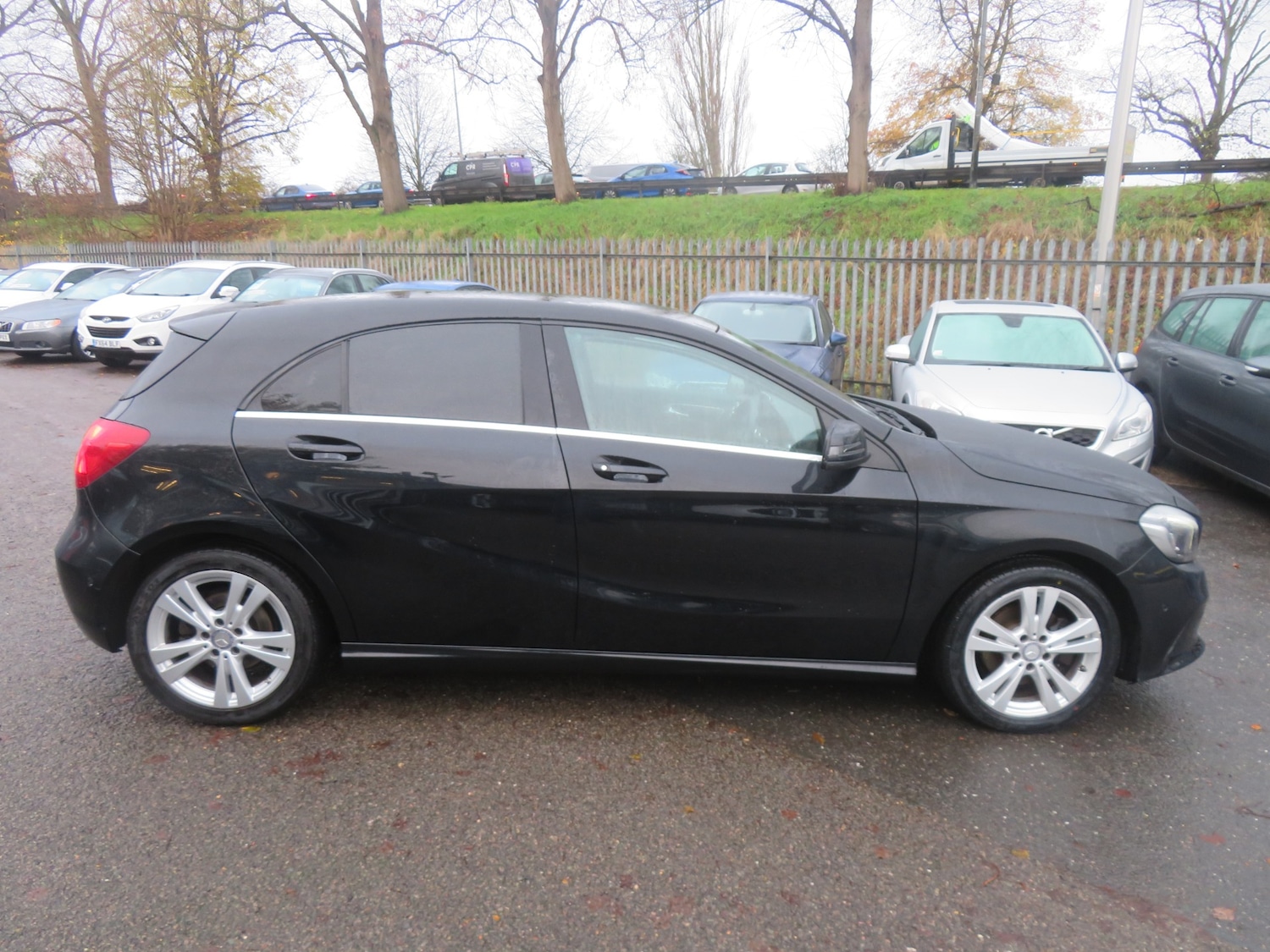 Used Mercedes-Benz A-Class 2016 for sale - 76830779: Photo 3