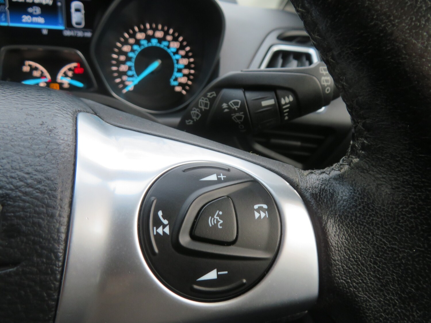 Used Ford Kuga 2016 for sale - 77807419: Photo 31