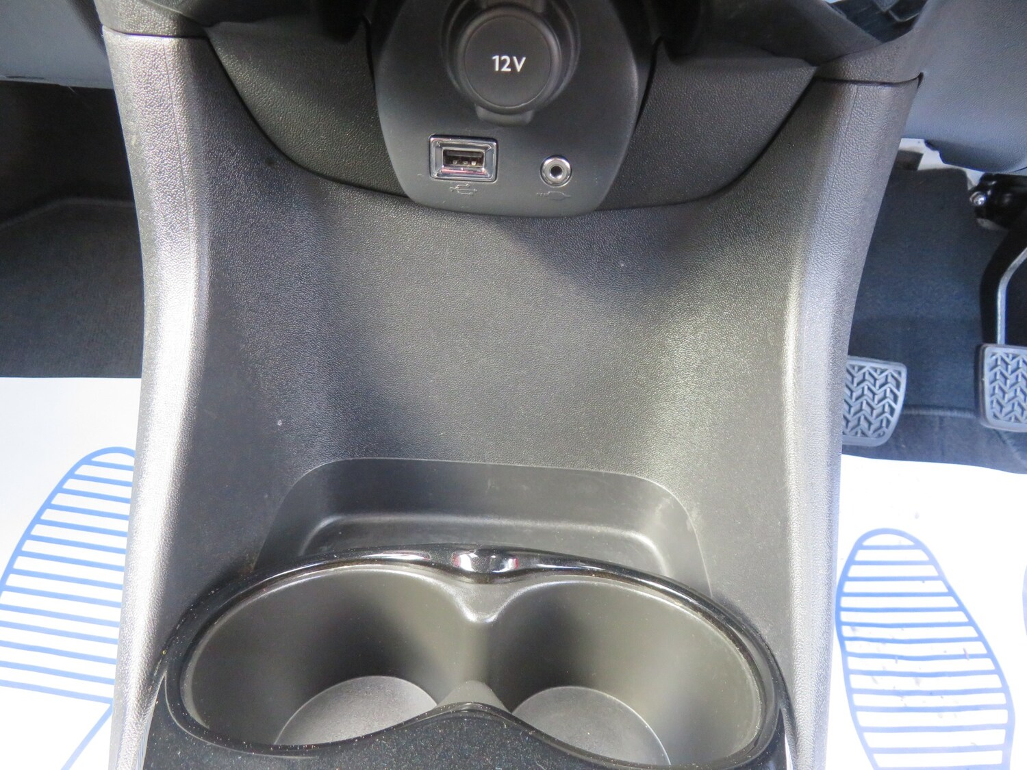 Used Toyota AYGO 2018 for sale - 77833826: Photo 17