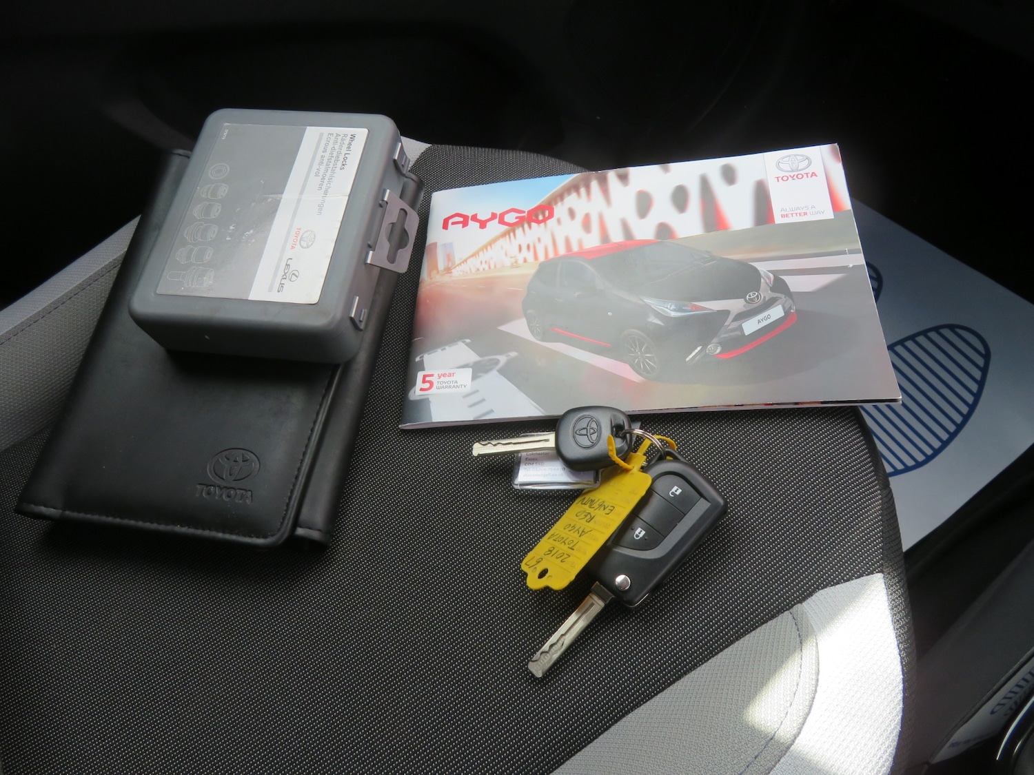 Used Toyota AYGO 2018 for sale - 77833826: Photo 18