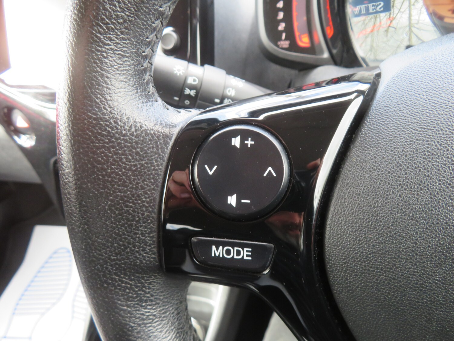 Used Toyota AYGO 2018 for sale - 77833826: Photo 26