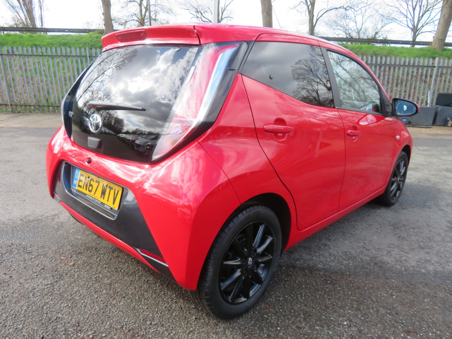 Used Toyota AYGO 2018 for sale - 77833826: Photo 6