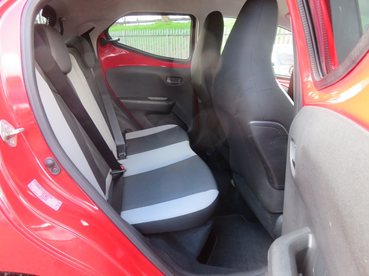 Used Toyota AYGO 2018 for sale - 77833826: Photo 8