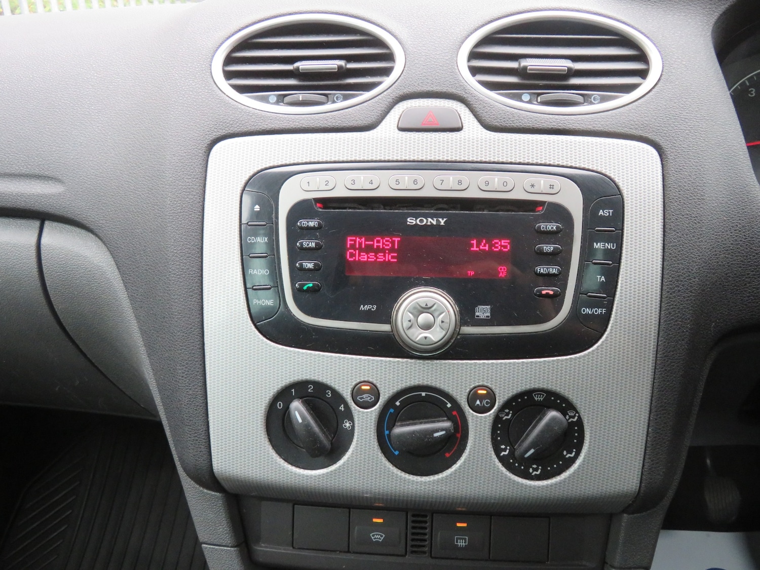 Used Ford Focus 2007 for sale - 76258958: Photo 14