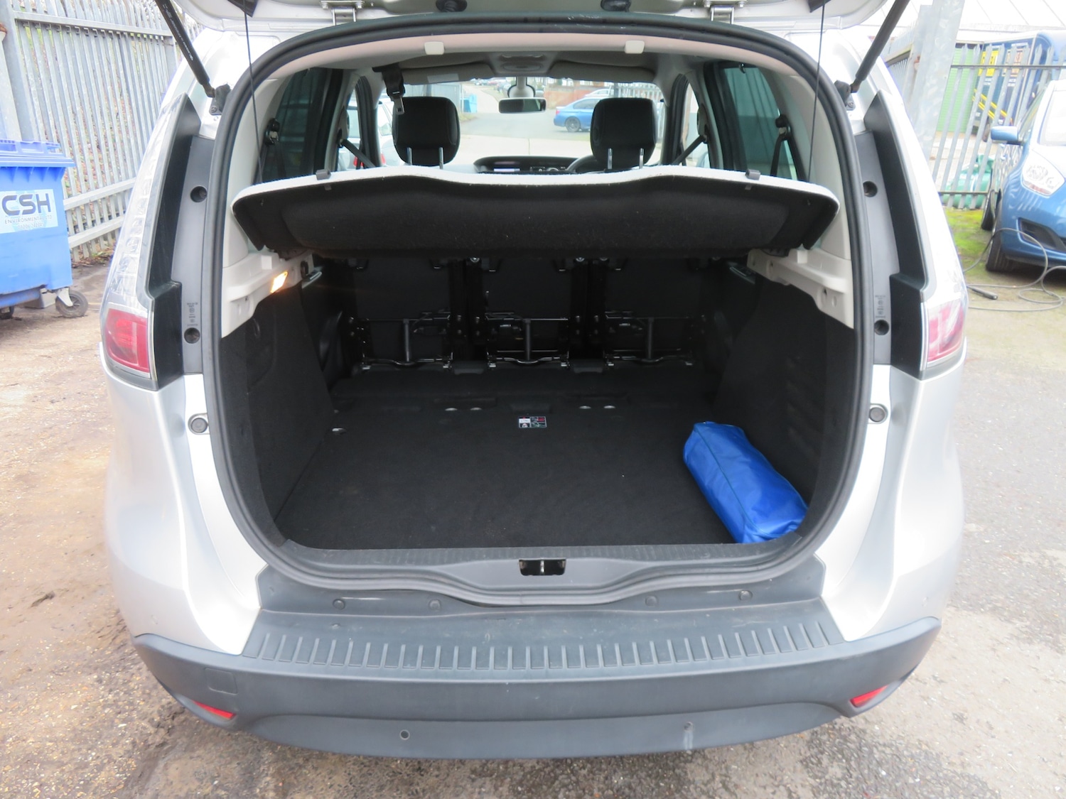 Vehicle 14