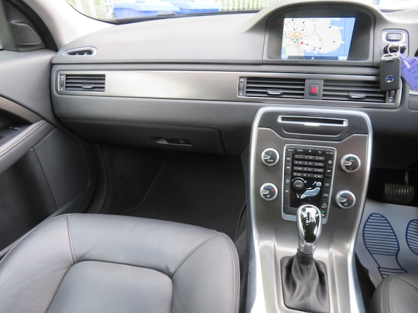 Used Volvo XC70 2015 for sale - 75668411: Photo 16