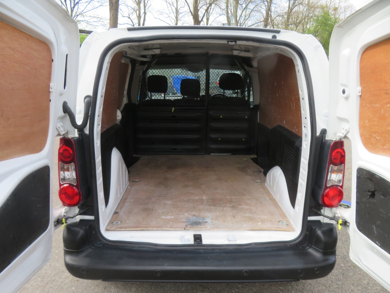 Used Peugeot Partner 2017 for sale - 78213452: Photo 13