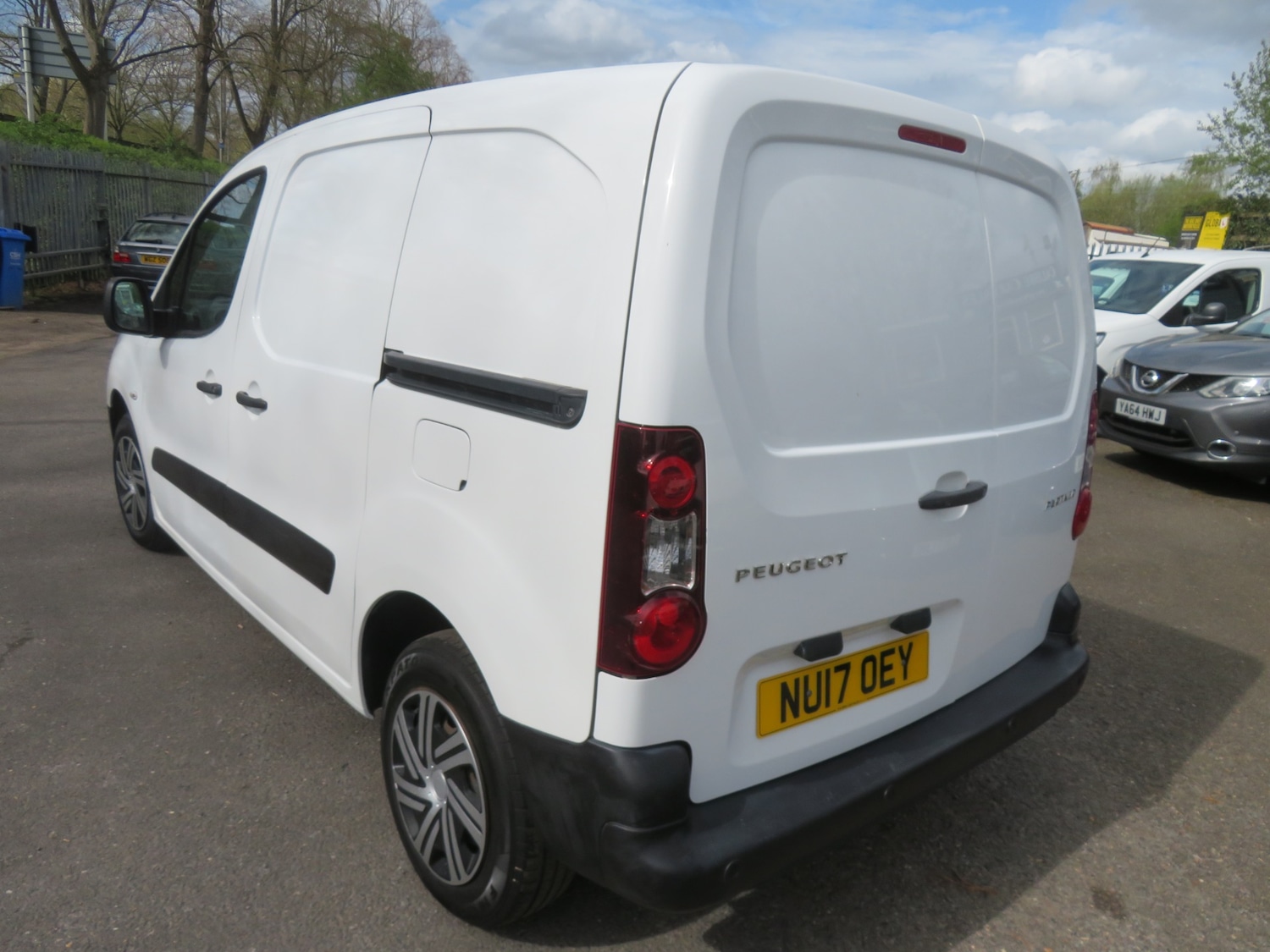 Used Peugeot Partner 2017 for sale - 78213452: Photo 6