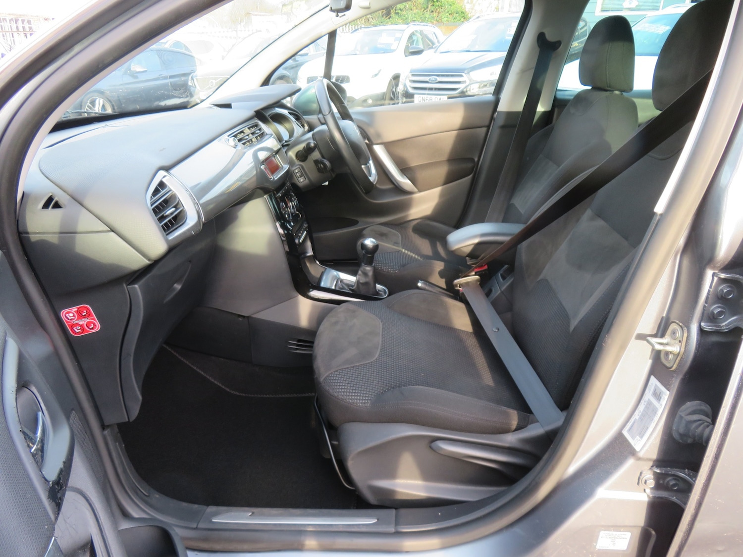 Used Citroen C3 2011 for sale - 77033551: Photo 13