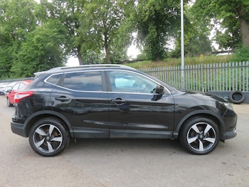 Used Nissan Qashqai 2015 for sale - 78968539: Photo