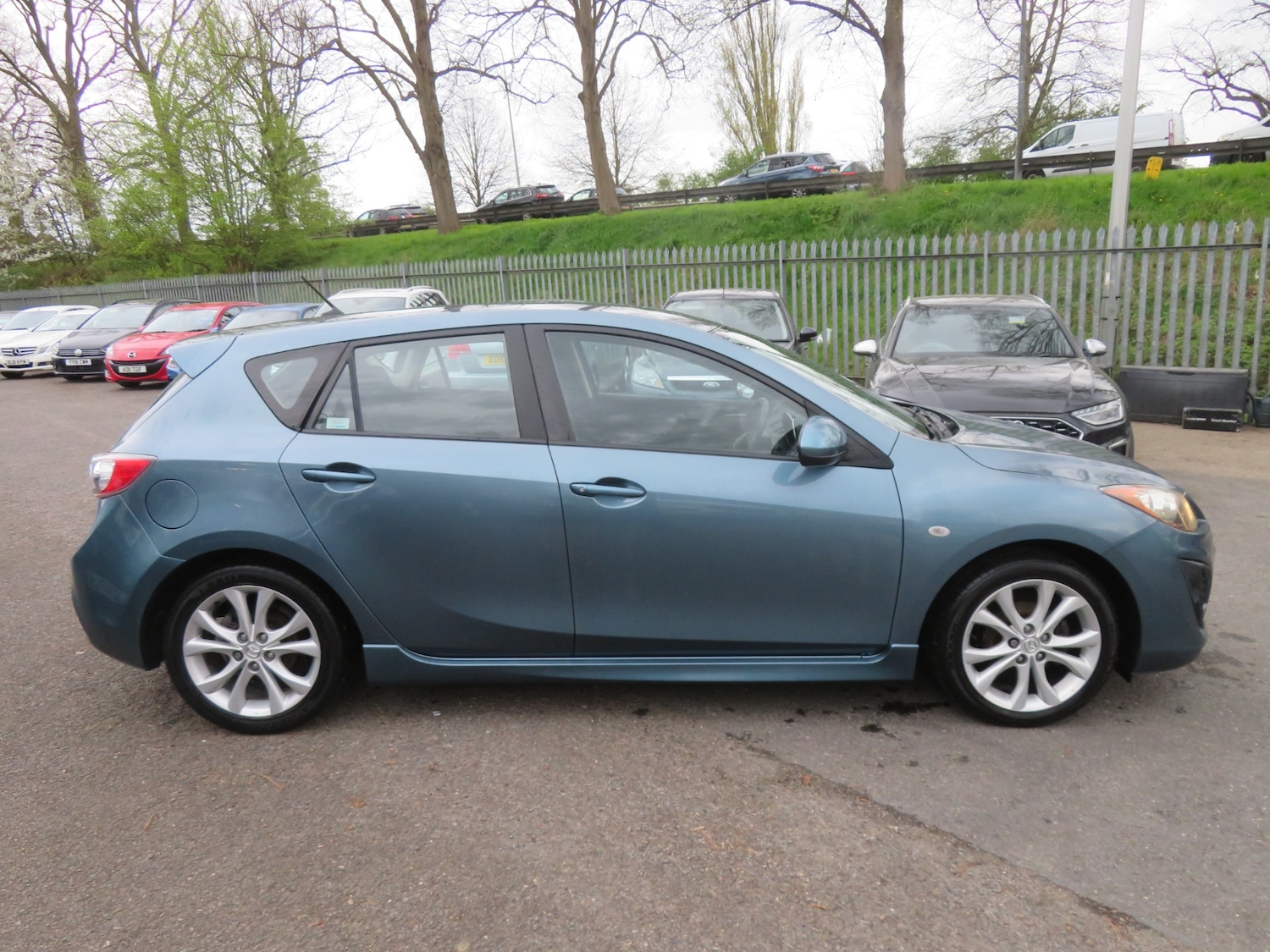 Used Mazda Mazda3 2010 for sale - 78183253: Photo 3