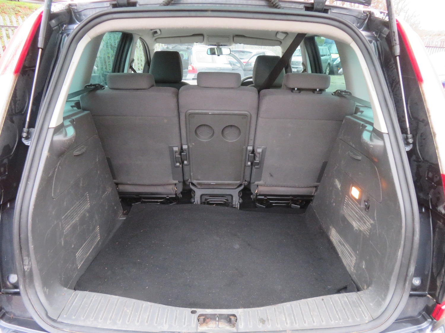 Used Ford Focus C-Max 2007 for sale - 76879379: Photo 8