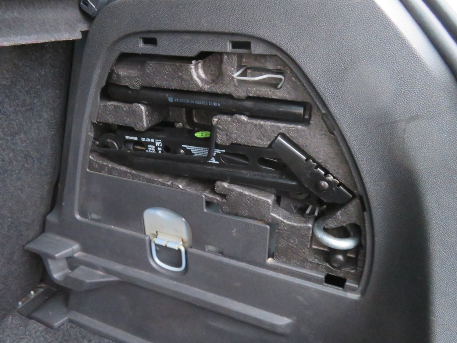 Used Vauxhall Corsa 2010 for sale - 77704275: Photo 14