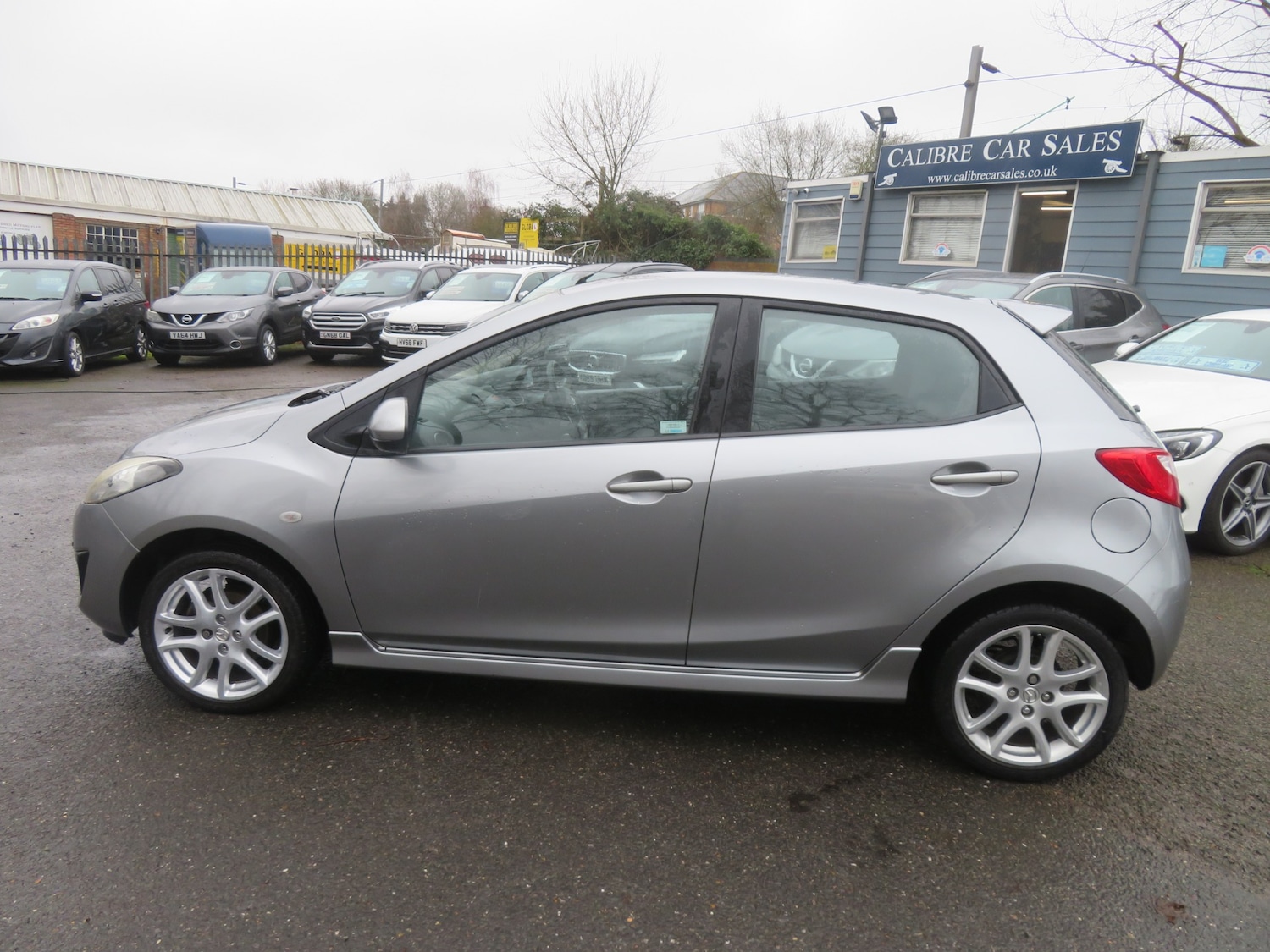 Used Mazda Mazda2 2012 for sale - 77708419: Photo 7