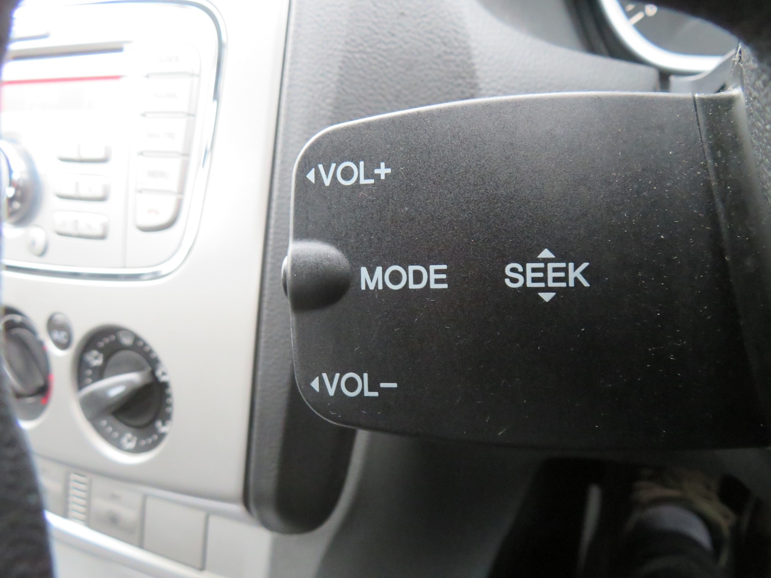 Used Ford Focus 2009 for sale - 77367232: Photo 19