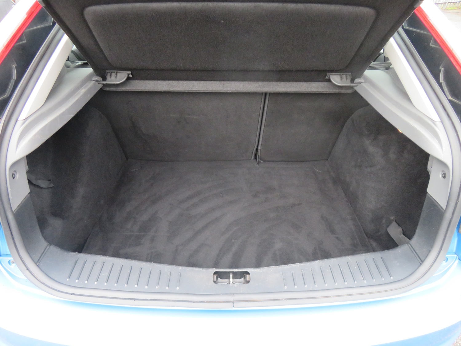 Used Ford Focus 2009 for sale - 77367232: Photo 7