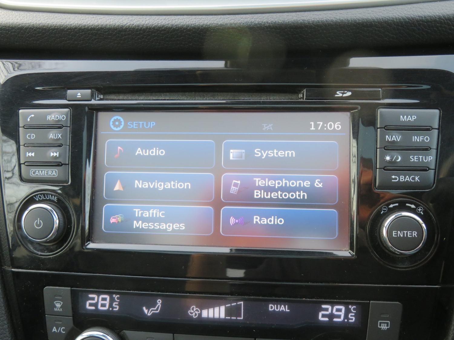 Used Nissan Qashqai 2016 for sale - 77966264: Photo 18