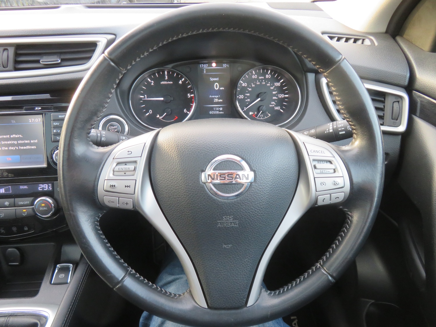 Used Nissan Qashqai 2016 for sale - 77966264: Photo 20