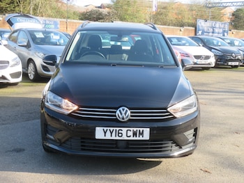 Used Volkswagen Golf SV 2016 for sale - 77721574: Photo