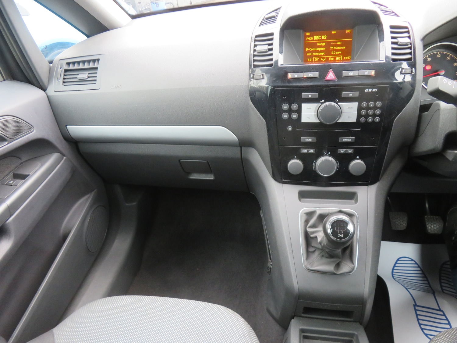 Used Vauxhall Zafira 2014 for sale - 77750237: Photo 16