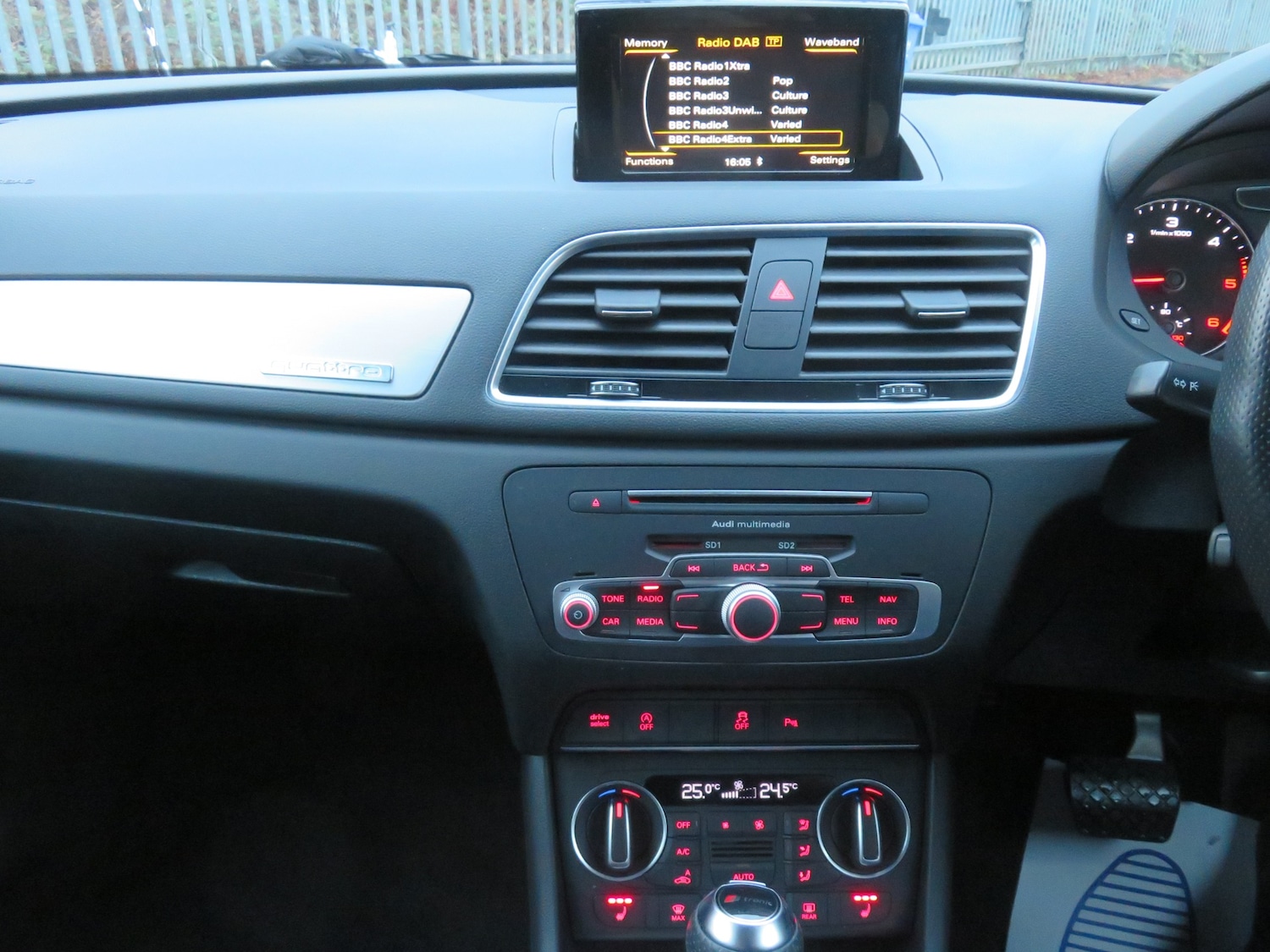 Used Audi Q3 2016 for sale - 77241352: Photo 16