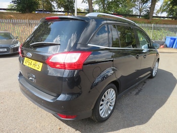 Used Ford Grand C-Max 2015 for sale - 79612599: Photo