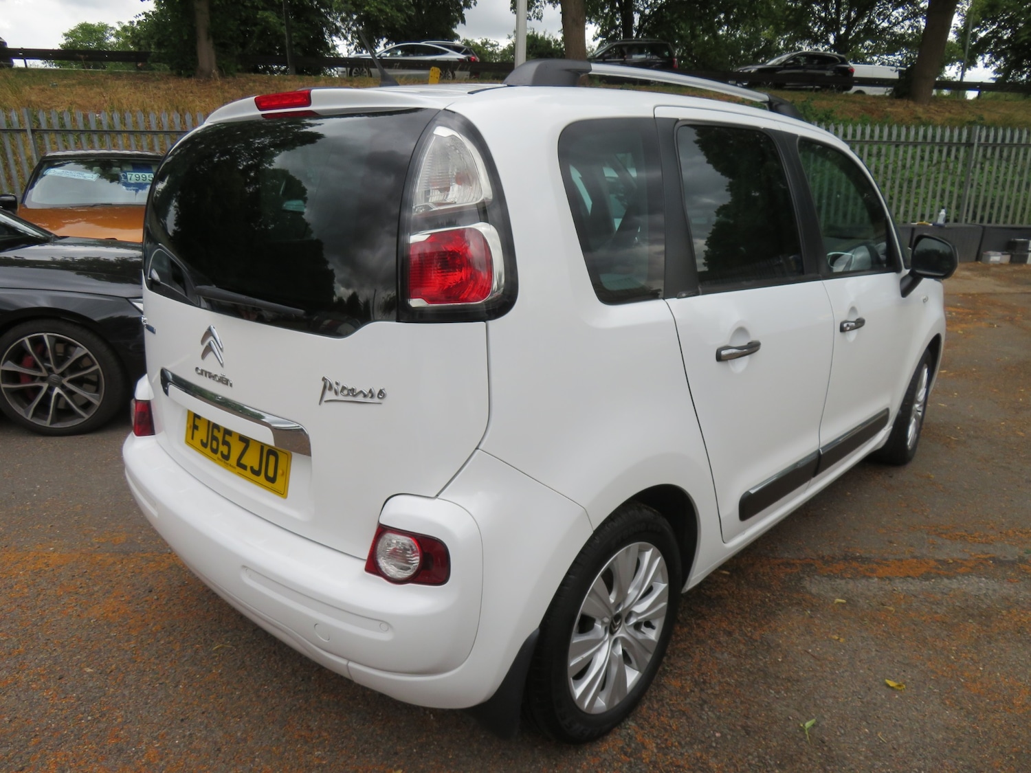 Vehicle 4