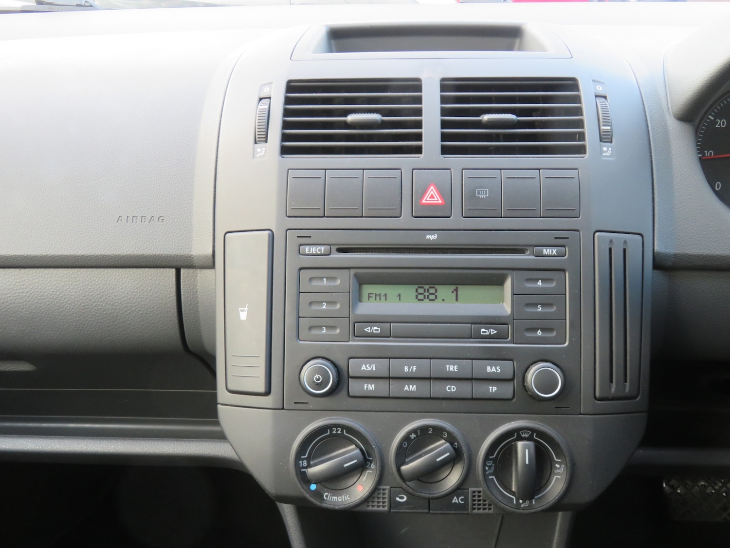 Used Volkswagen Polo 2006 for sale - 77230687: Photo 16