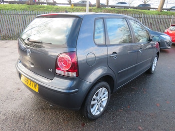 Used Volkswagen Polo 2006 for sale - 77230687: Photo