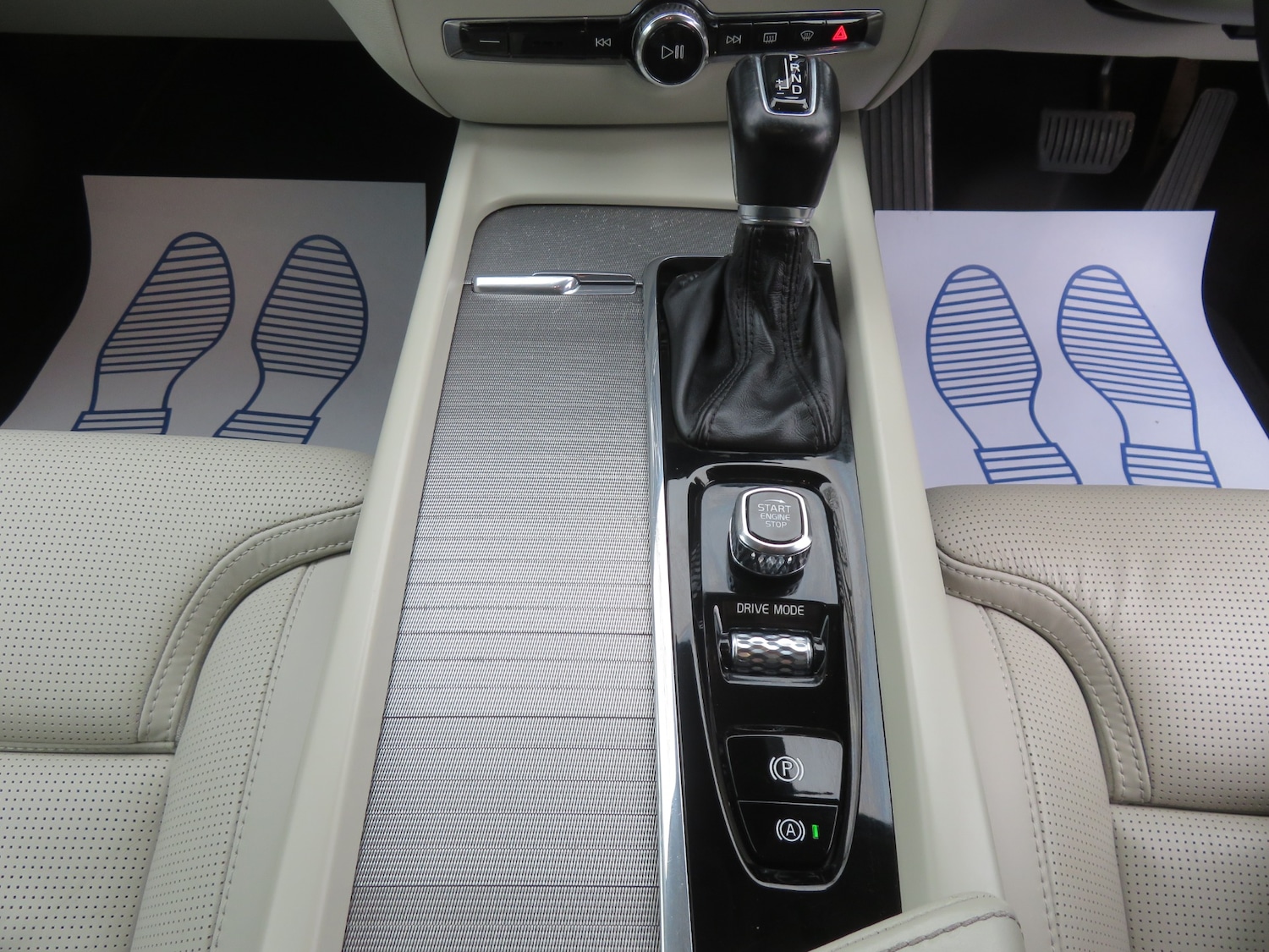 Used Volvo V60 2020 for sale - 77643970: Photo 22