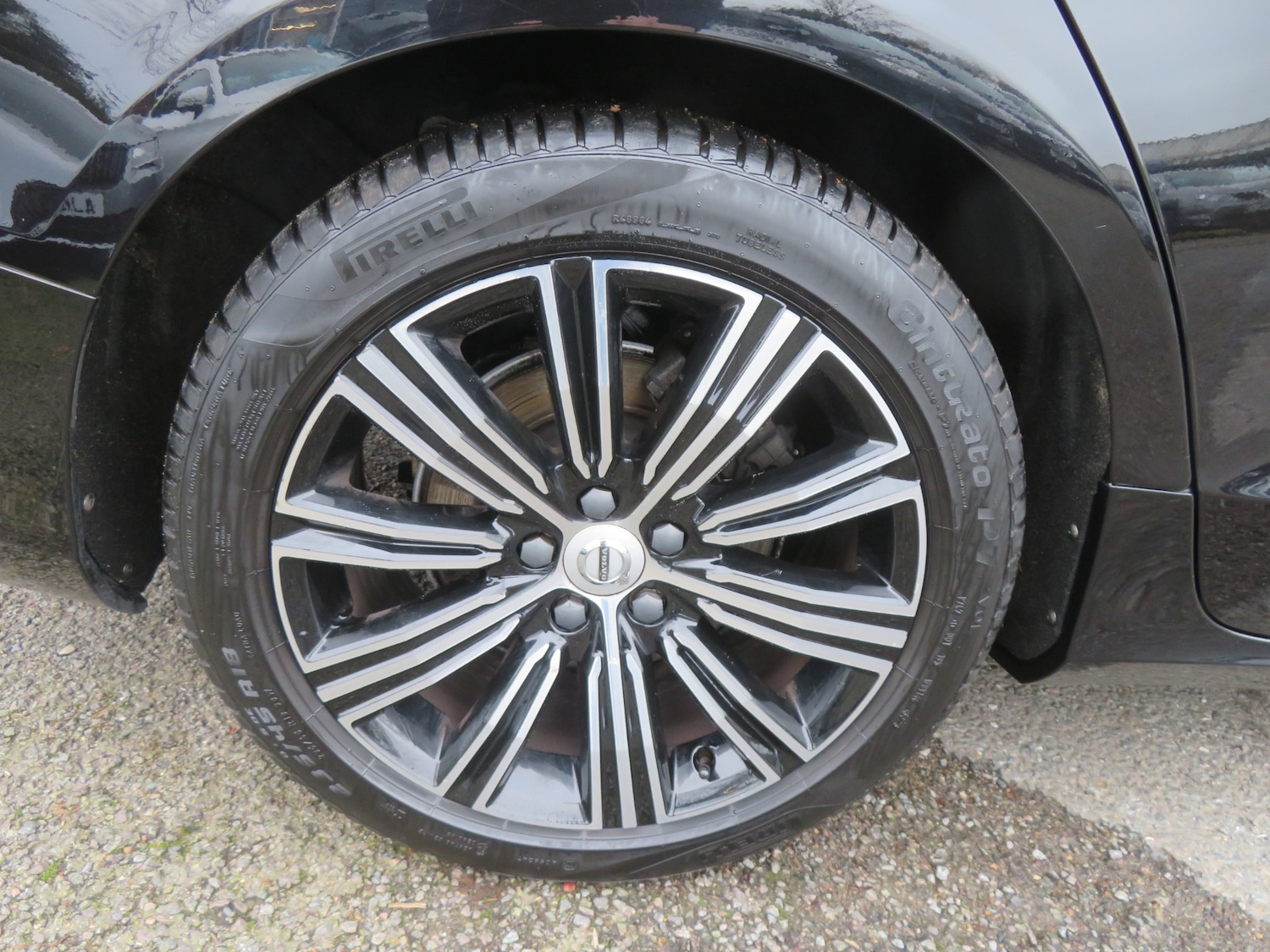 Used Volvo V60 2020 for sale - 77643970: Photo 45