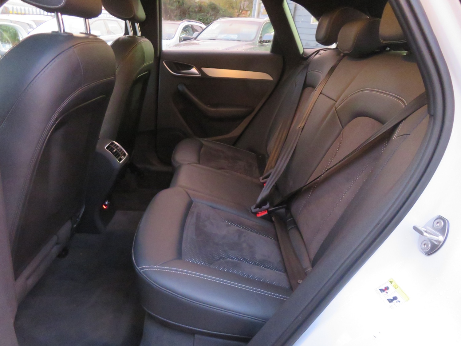 Used Audi Q3 2016 for sale - 76751978: Photo 13