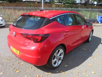 Used Vauxhall Astra 2017 for sale - 79665436: Photo
