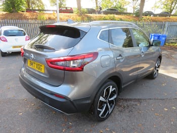 Used Nissan Qashqai 2017 for sale - 79806230: Photo
