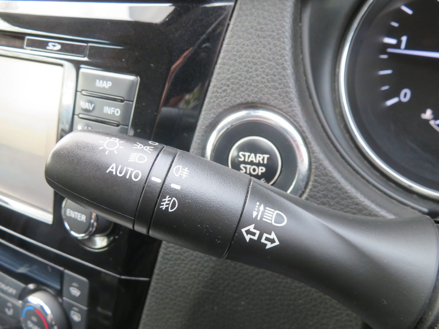 Used Nissan Qashqai 2017 for sale - 76479982: Photo 27