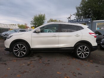 Used Nissan Qashqai 2017 for sale - 76479982: Photo
