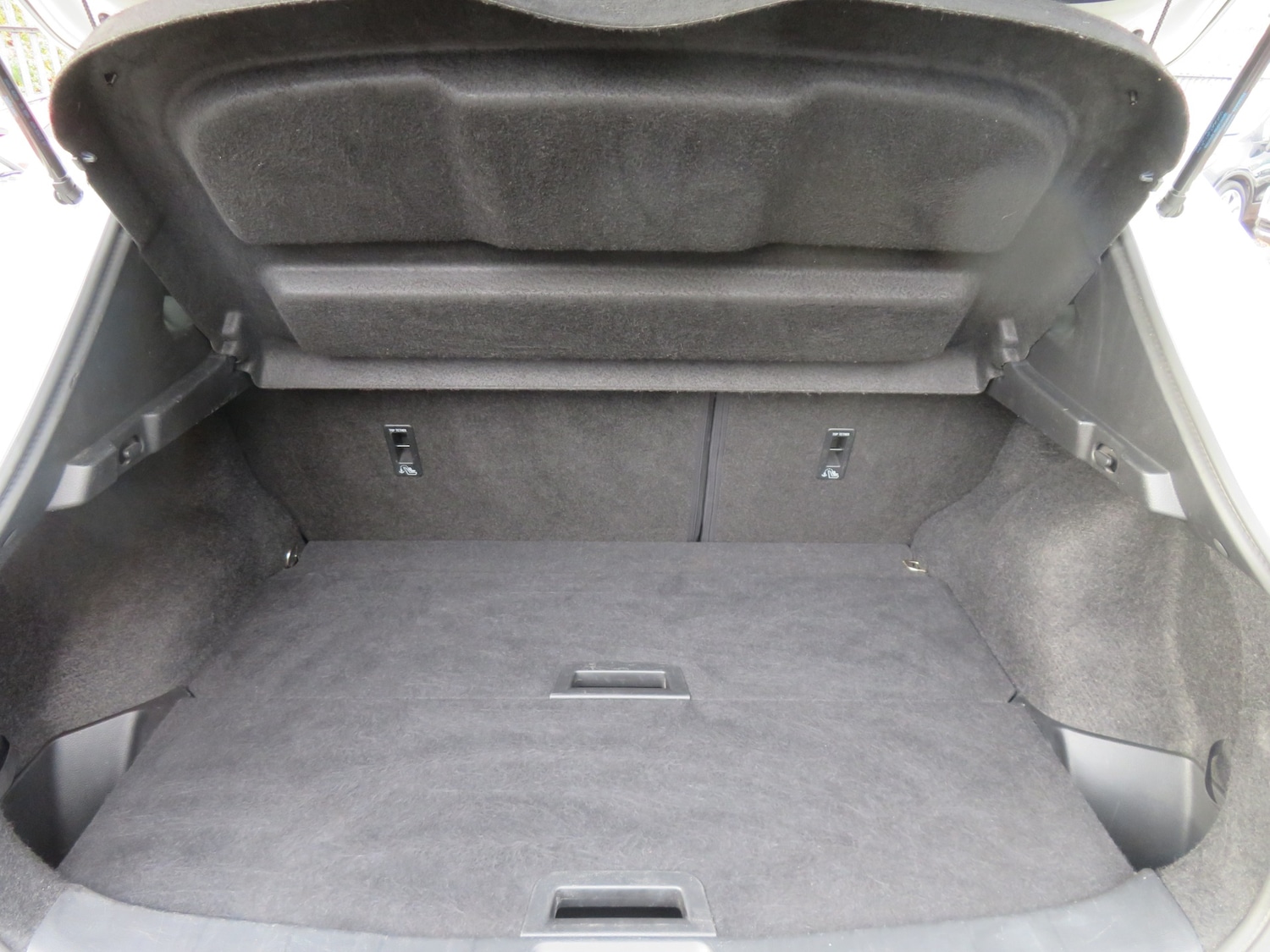 Used Nissan Qashqai 2017 for sale - 76479982: Photo 9