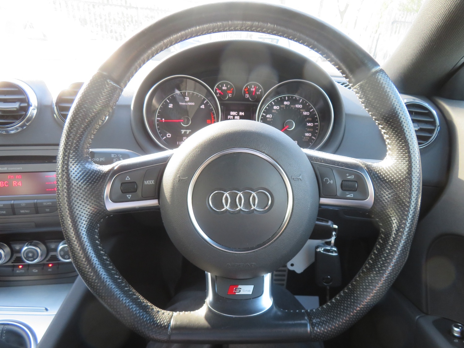 Used Audi TT 2010 for sale - 78214080: Photo 19