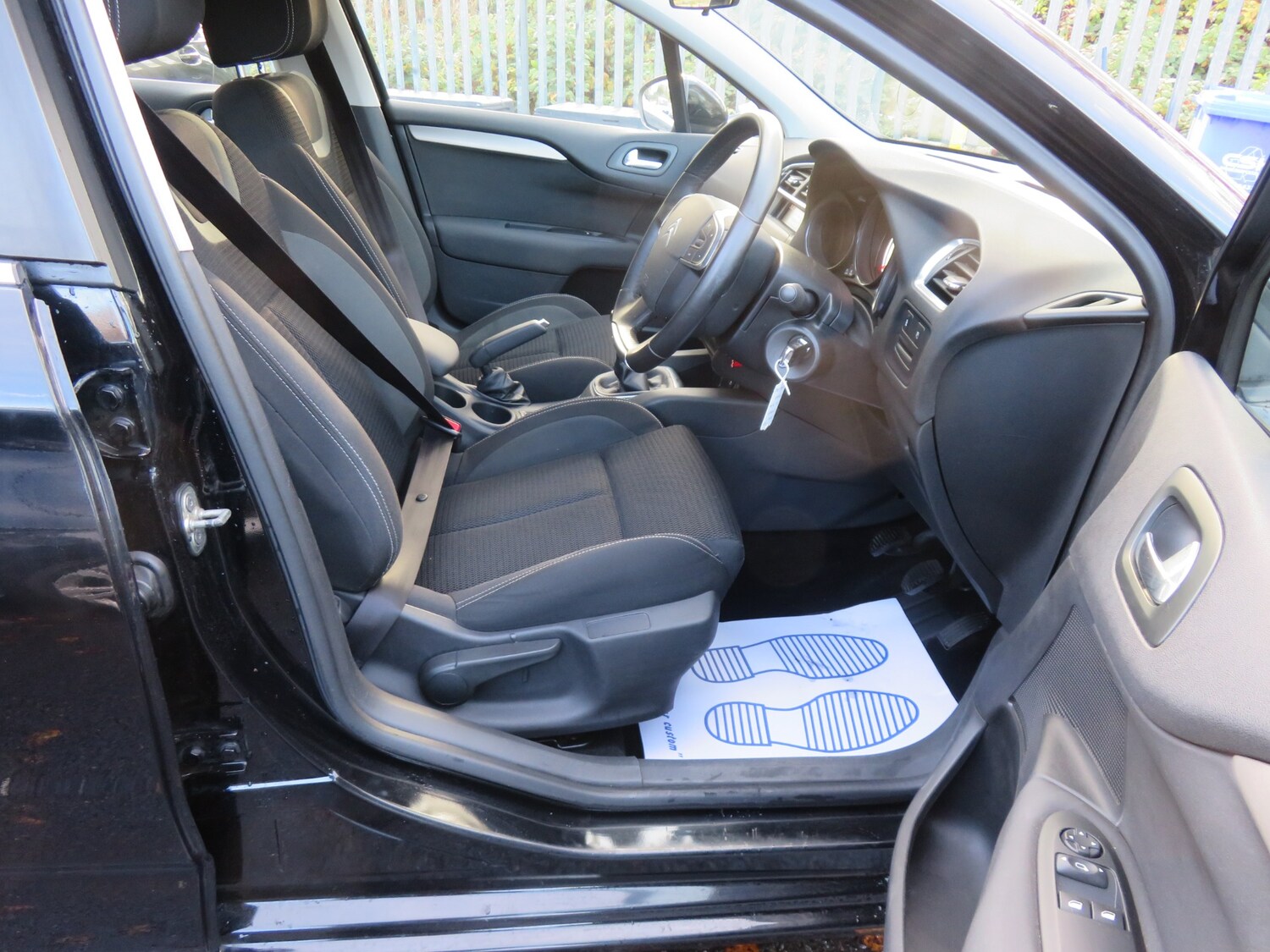 Used Citroen C4 2016 for sale - 76347313: Photo 10