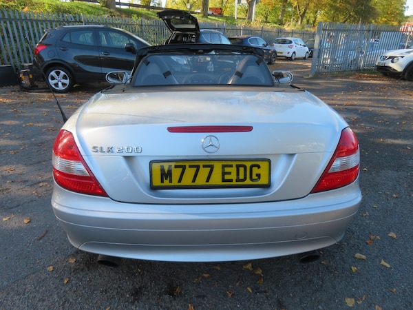 Used Mercedes-Benz SLK 2006 for sale - 76187322: Photo 6