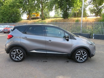 Used Renault Captur 2016 for sale - 79344851: Photo