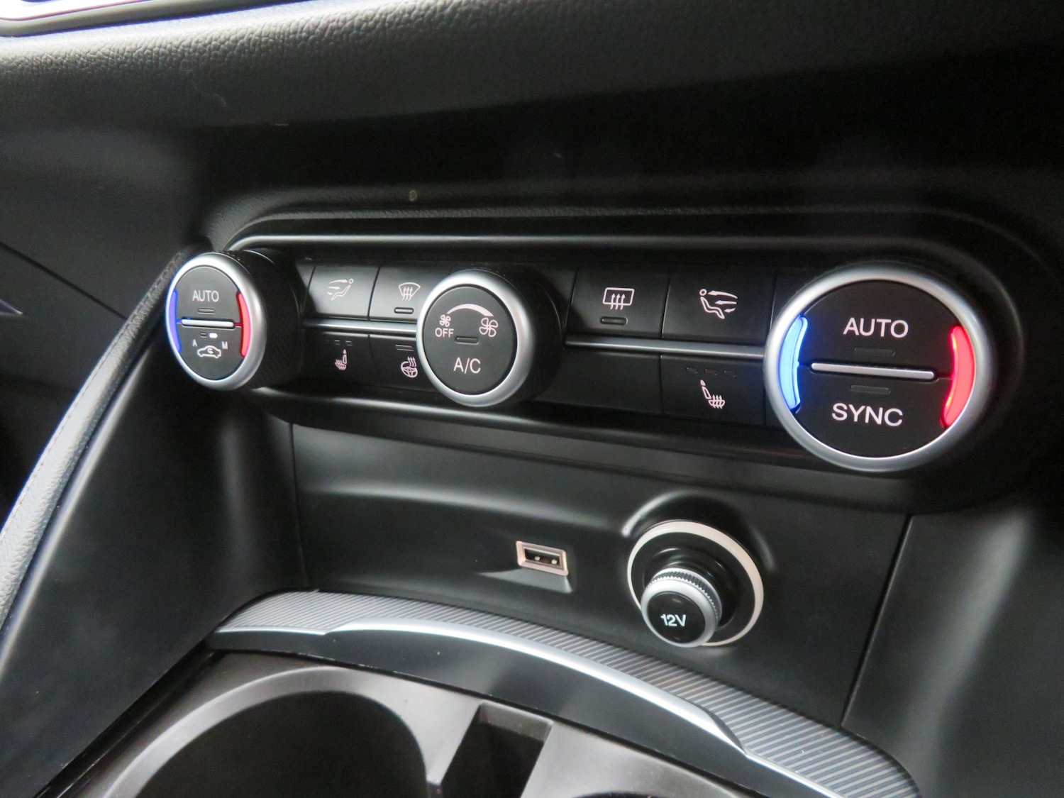 Used Alfa Romeo Stelvio 2019 for sale - 76554826: Photo 31