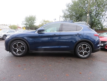 Used Alfa Romeo Stelvio 2019 for sale - 76554826: Photo