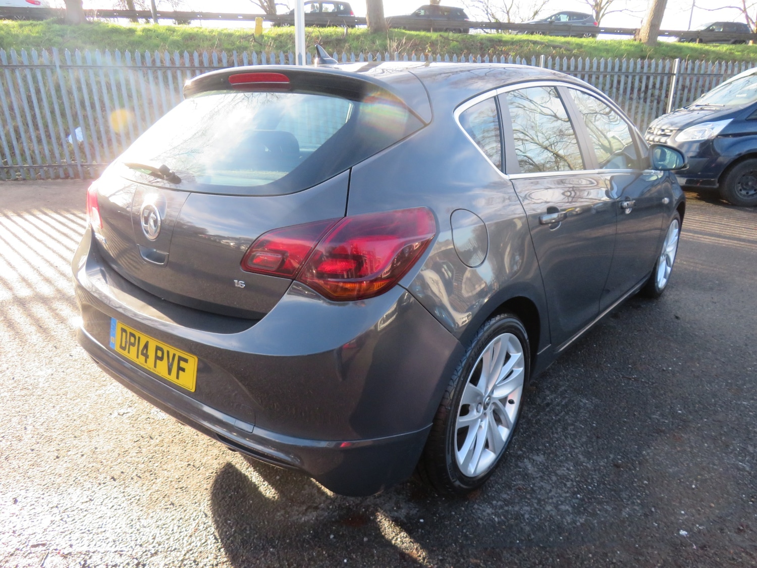 Used Vauxhall Astra 2014 for sale - 77314251: Photo 4