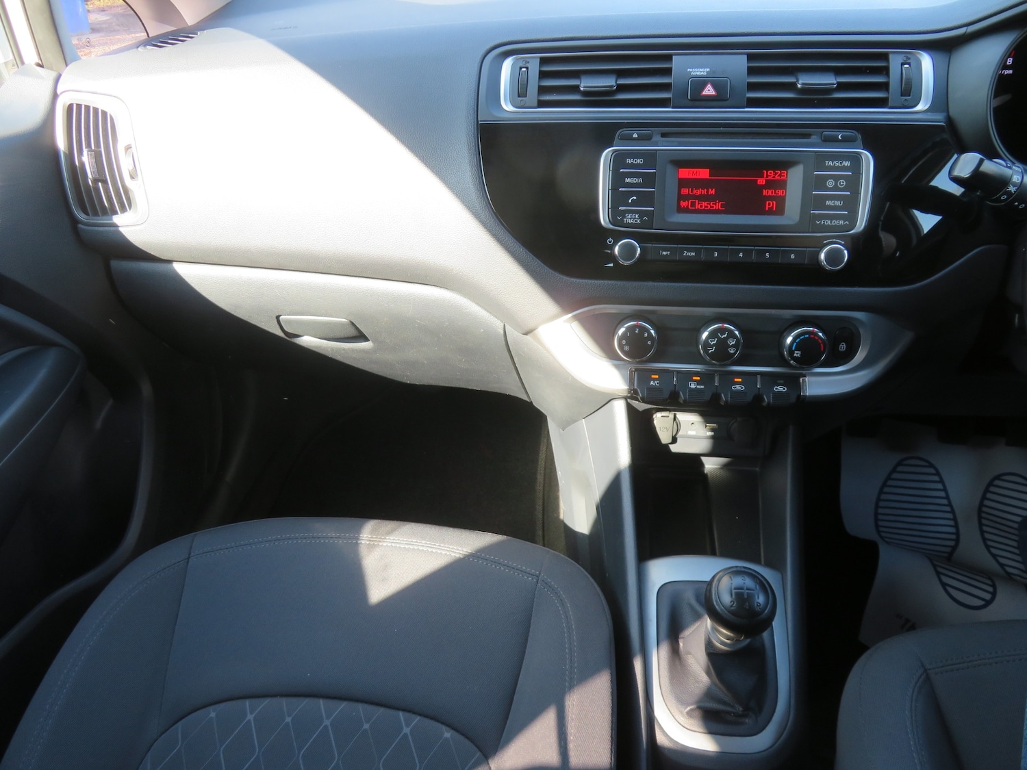 Used Kia Rio 2015 for sale - 77954507: Photo 16