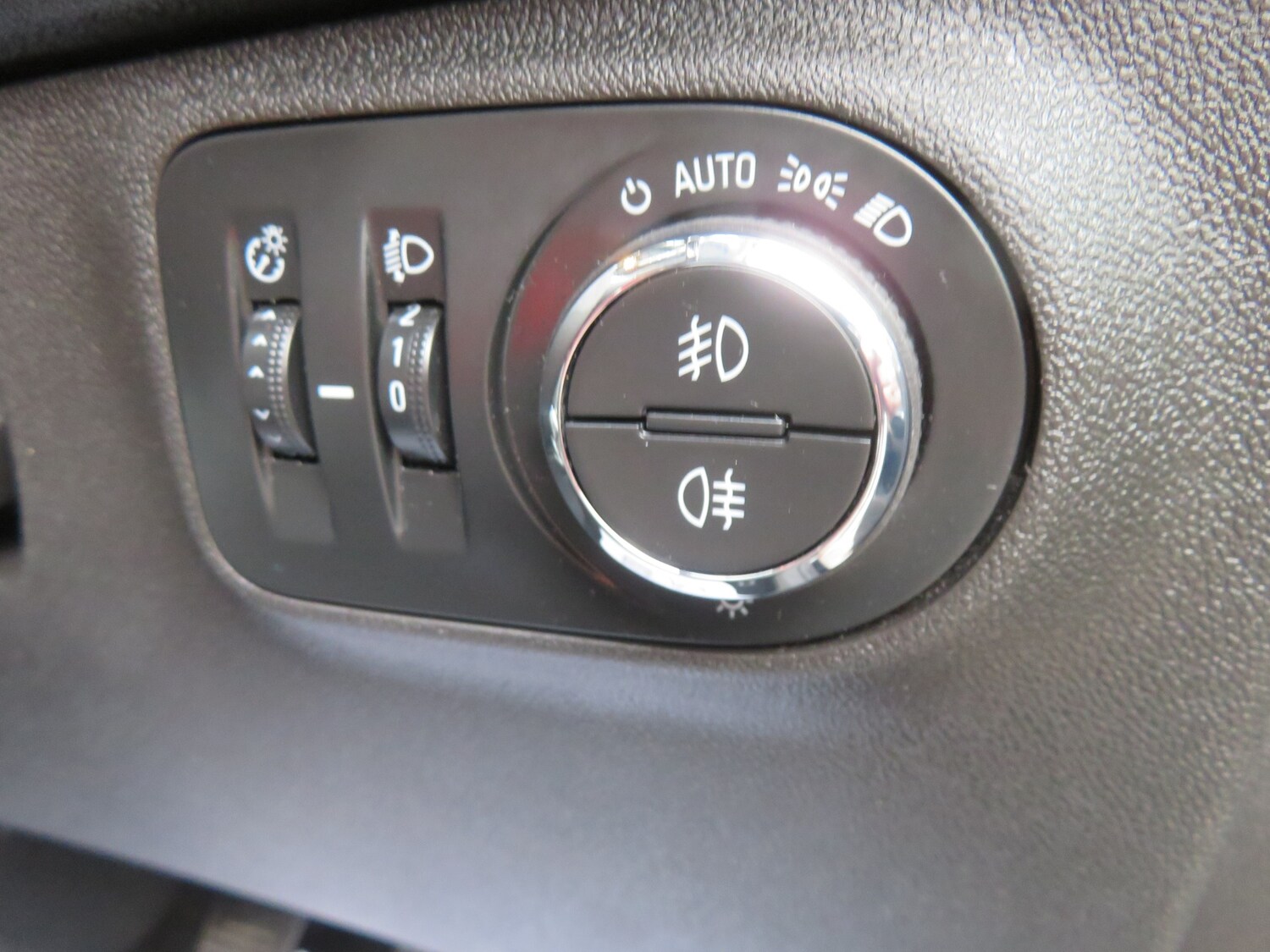 Used Vauxhall Corsa 2017 for sale - 76101314: Photo 17