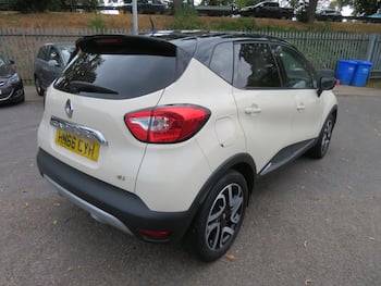 Used Renault Captur 2016 for sale - 79424336: Photo